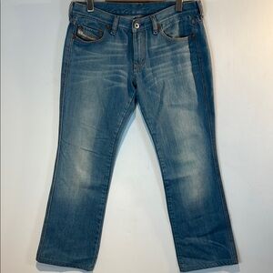 Diesel mid-rise light jeans made in Italy size 30